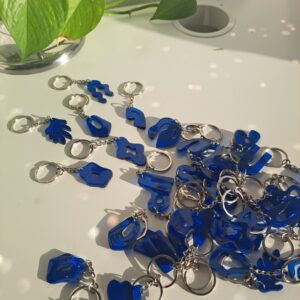 Blue abstract shape silver keychains
