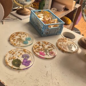 Flower coasters round