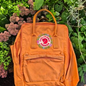 20261014_153158~2 (1) Embroidered orange Fjallraven Classic (pre-owned)